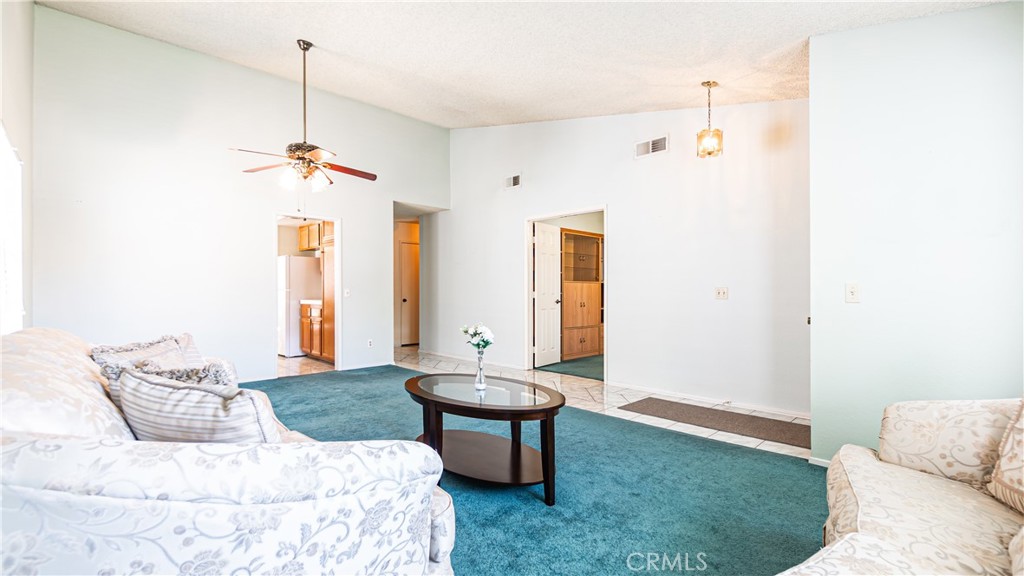 7339 Greenbriar Place Property Photo 7