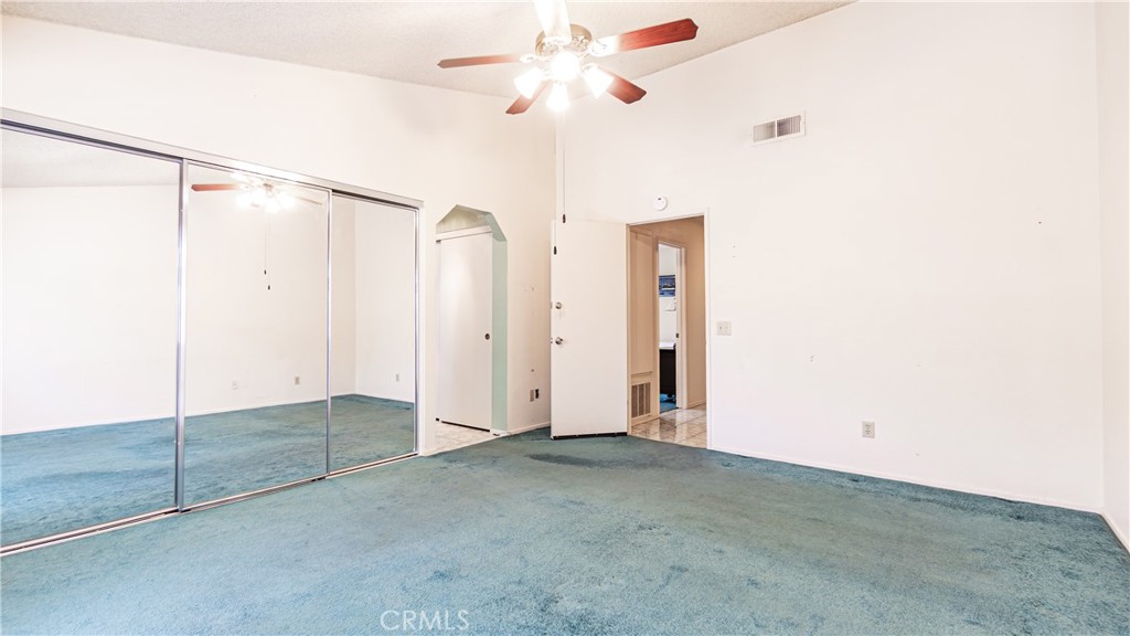 7339 Greenbriar Place Property Photo 8