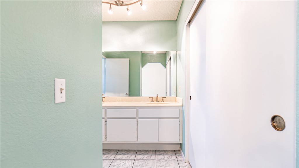 7339 Greenbriar Place Property Photo 10