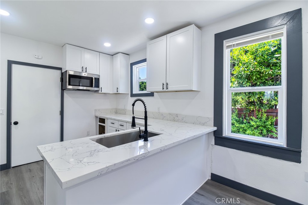 1235 Spruce Street Property Photo 14