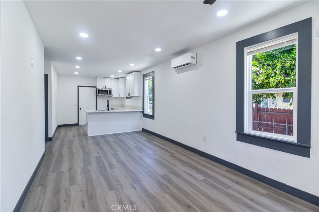 1235 Spruce Street Property Photo 18