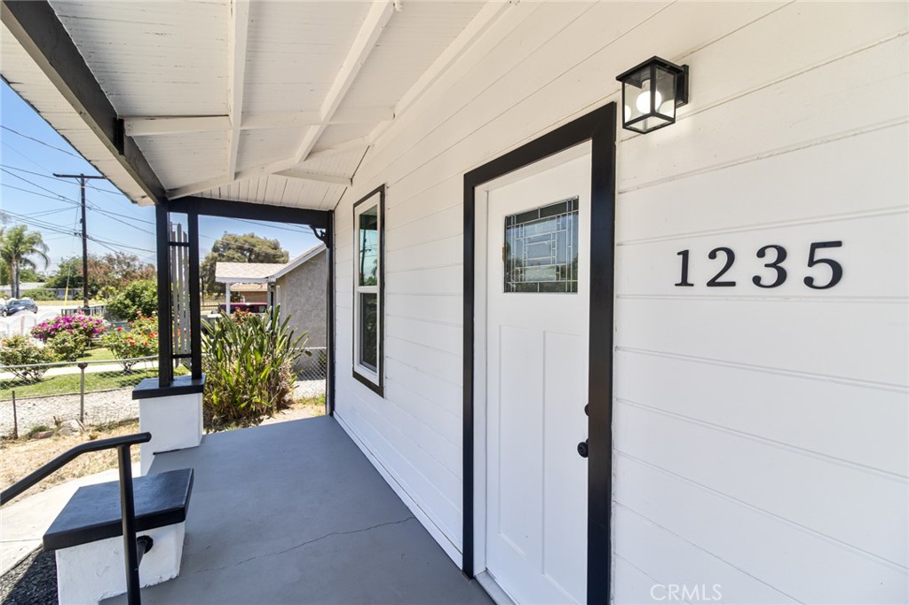 1235 Spruce Street Property Photo 30