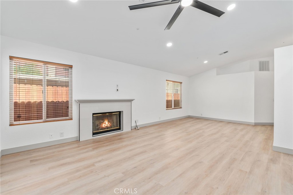 16995 Walnut Court Property Photo 7