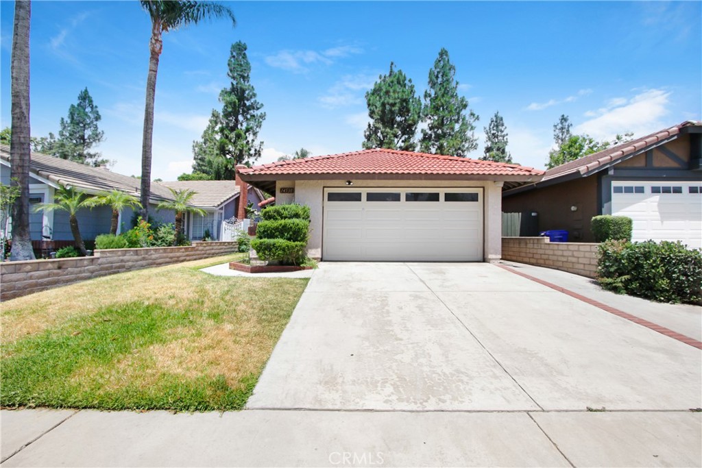 14538 Hillcrest Drive Property Photo 1