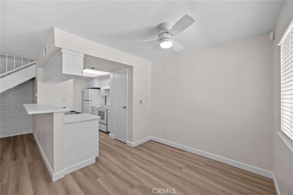 3209 N White Avenue Property Photo 10