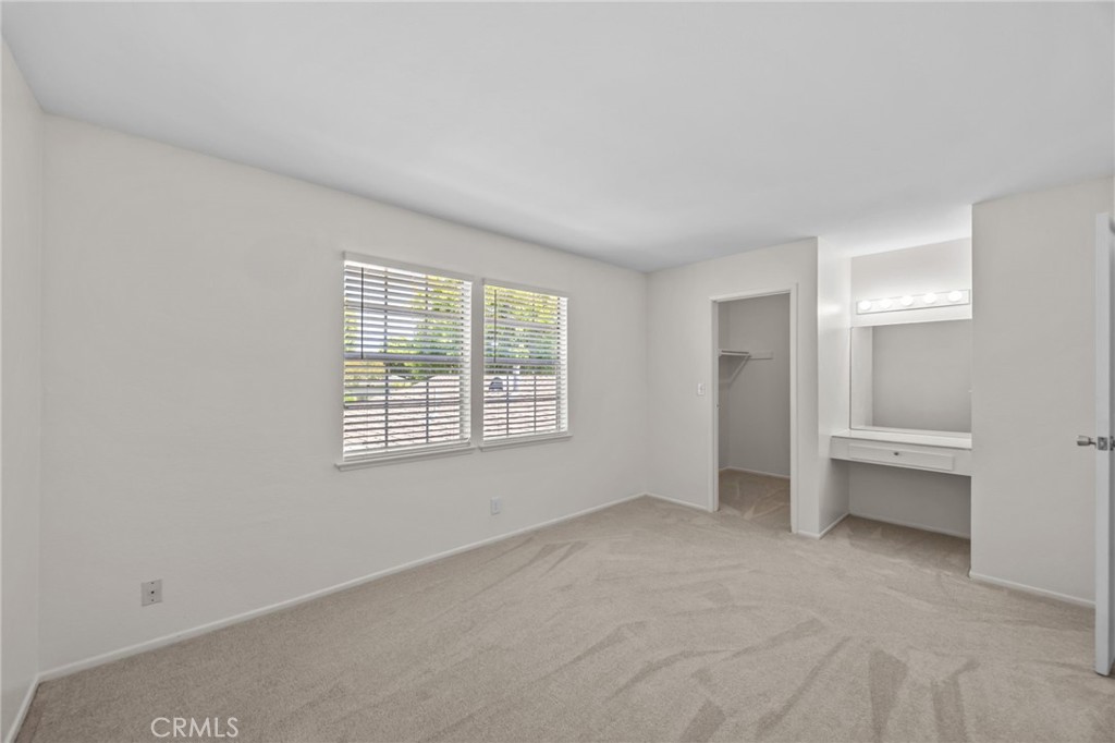 3209 N White Avenue Property Photo 19
