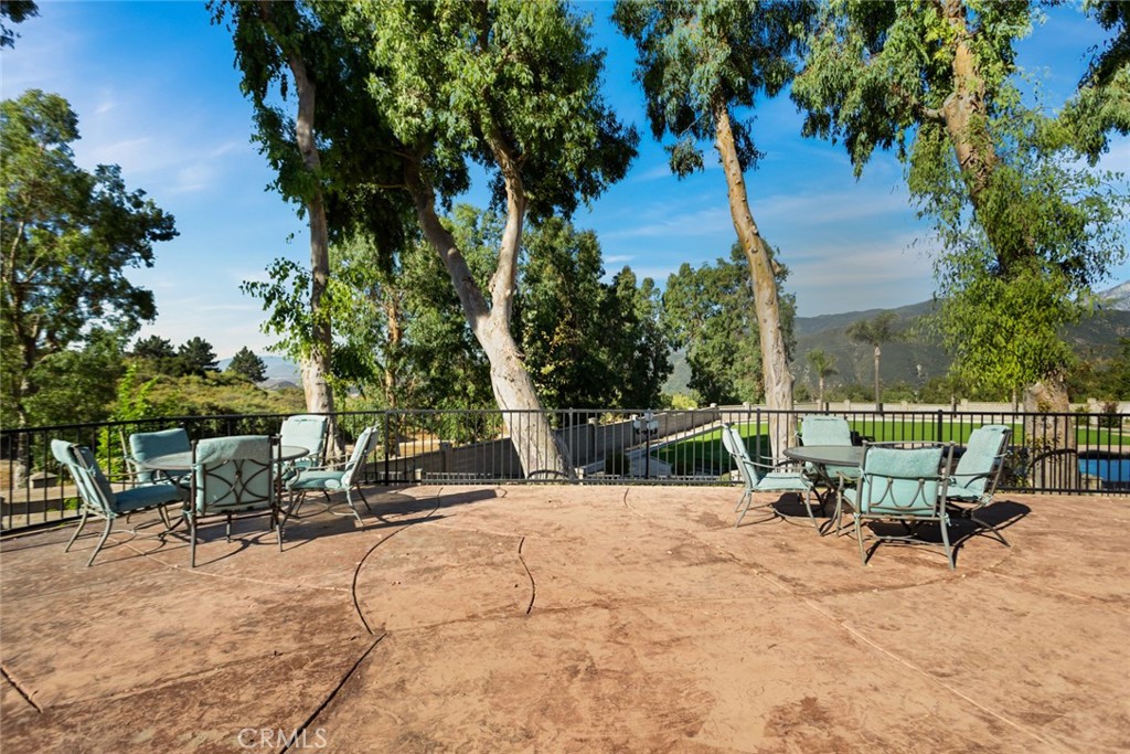 18310 Canon Street Property Photo 18