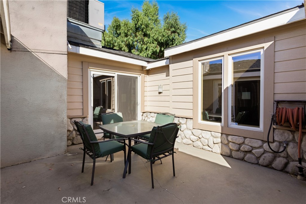 18310 Canon Street Property Photo 19