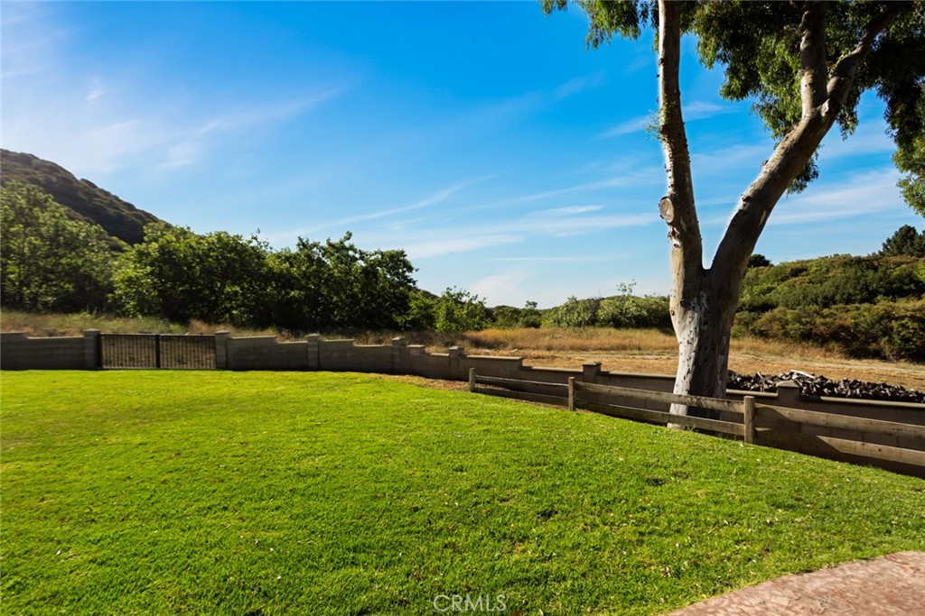 18310 Canon Street Property Photo 26