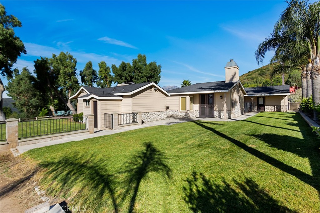 18310 Canon Street Property Photo 29