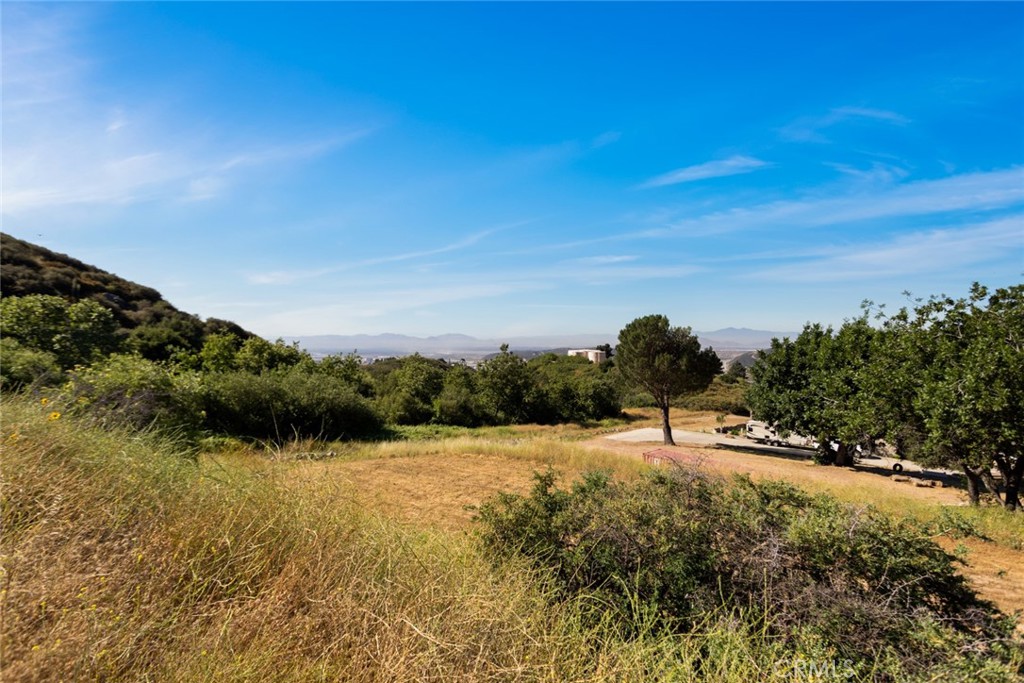 18310 Canon Street Property Photo 35