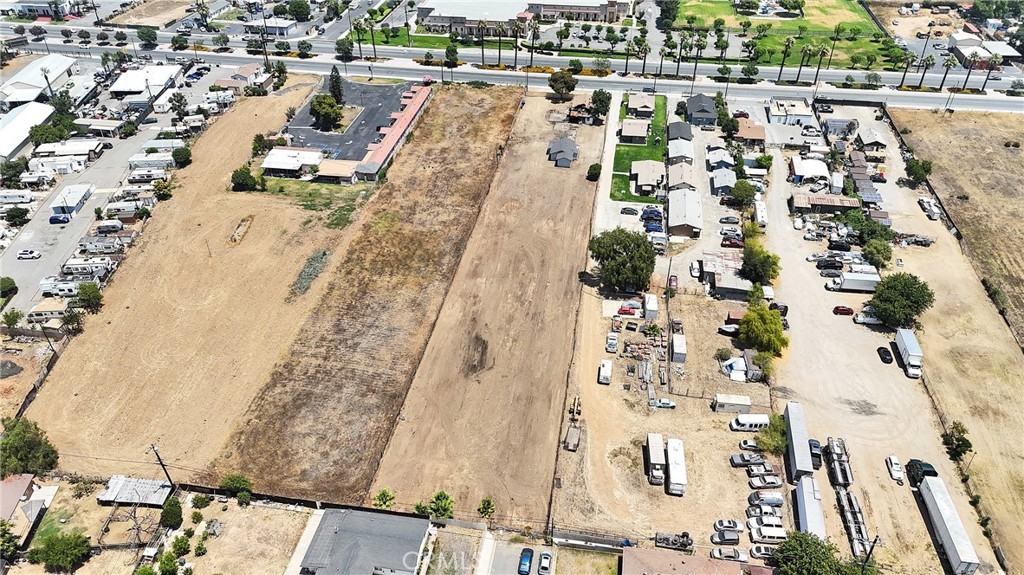 6014 Mission Boulevard Property Photo 5
