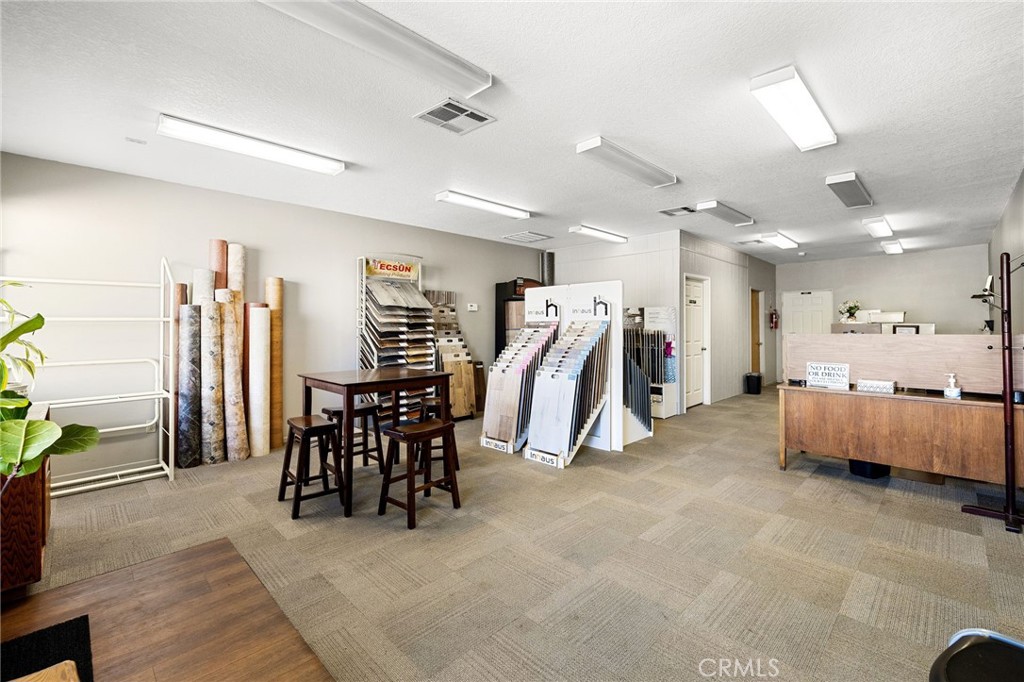 24353 Sunnymead Boulevard Property Photo 12