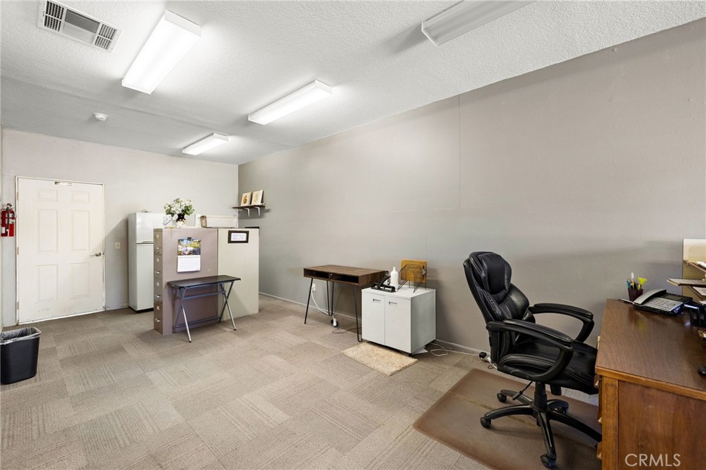 24353 Sunnymead Boulevard Property Photo 16