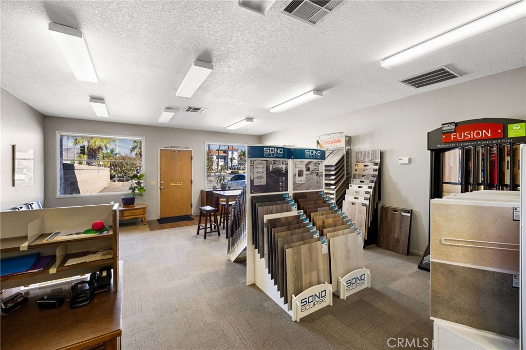 24353 Sunnymead Boulevard Property Photo 19