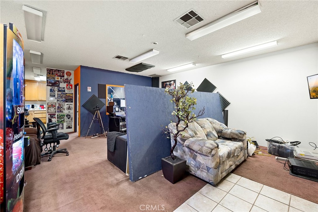 24353 Sunnymead Boulevard Property Photo 23
