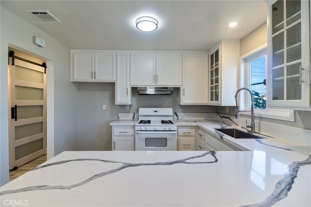 22725 Anoka Road Property Photo 11