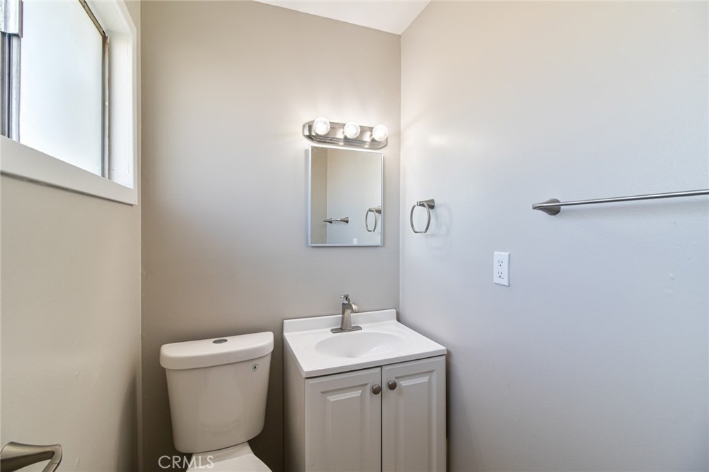 22725 Anoka Road Property Photo 25