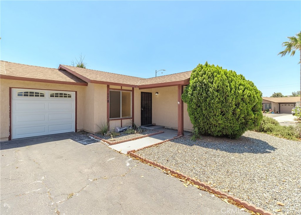 178 Janan Court Property Photo 1