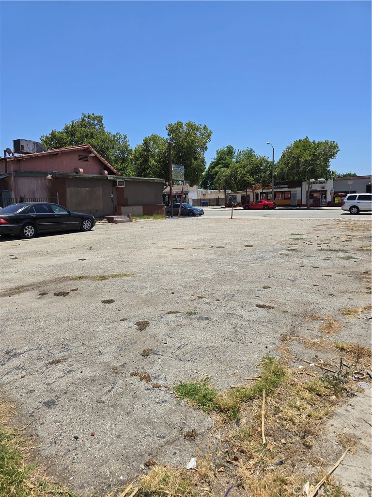 855 W Holt Avenue Property Photo 29
