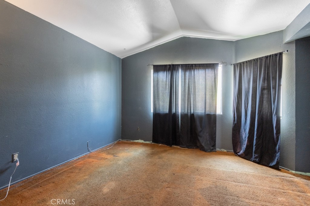 14625 Mountain High Drive Property Photo 8