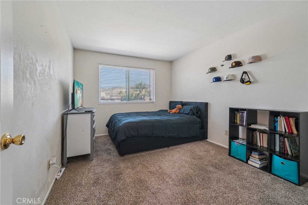 10979 Sandalwood Way Property Photo 18