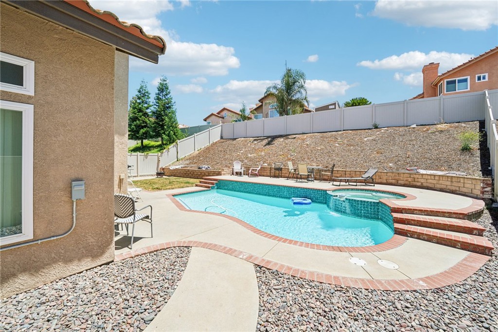10979 Sandalwood Way Property Photo 24