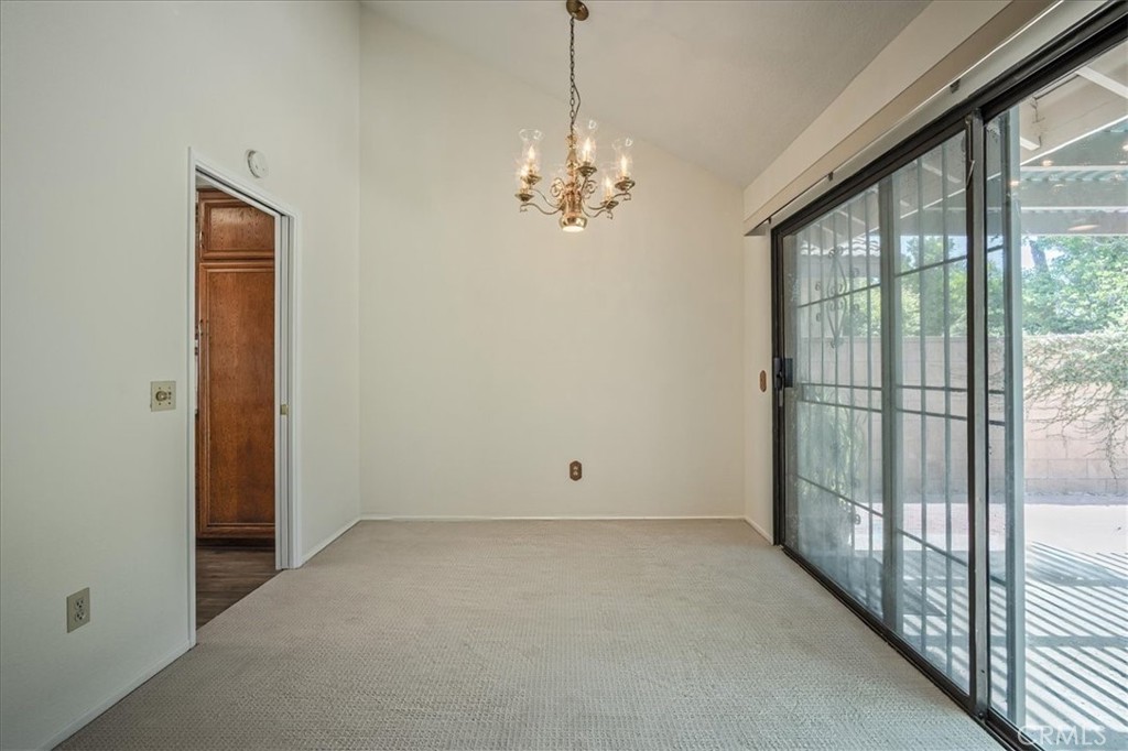7586 Windsong Place Property Photo 6