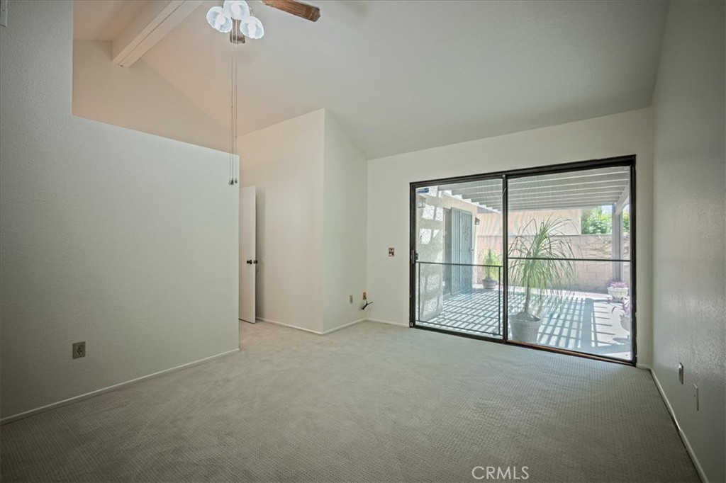 7586 Windsong Place Property Photo 17