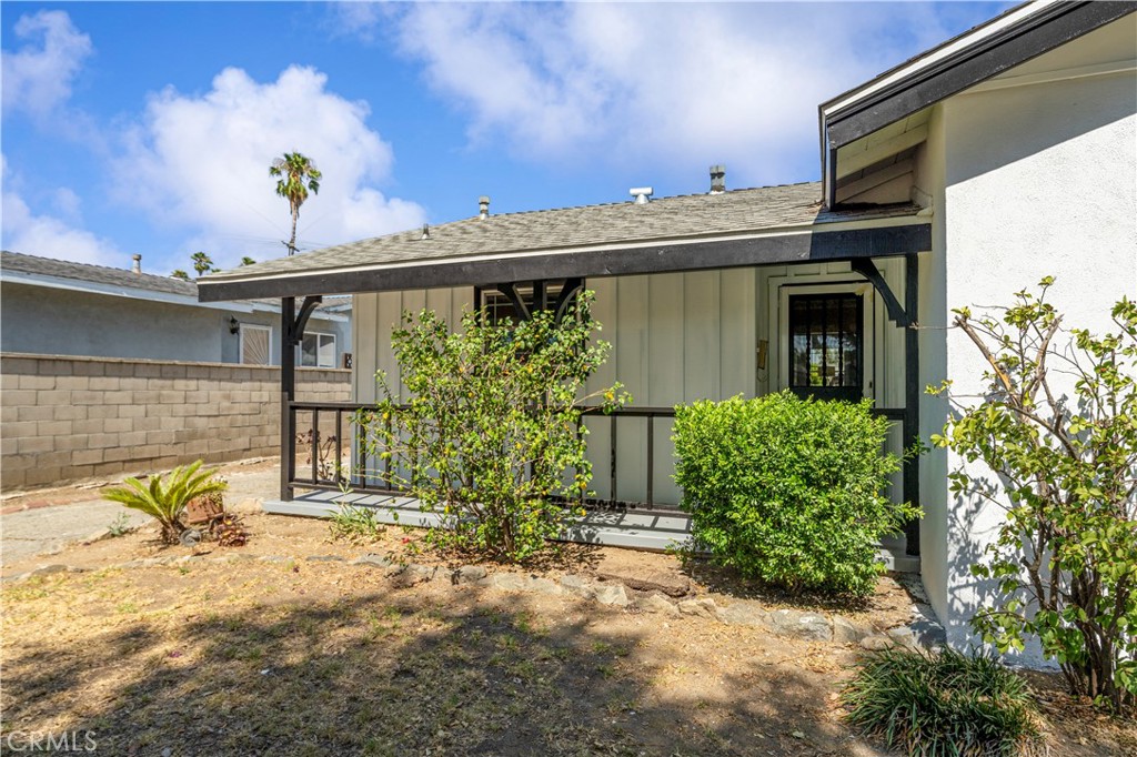 130 S Manzanita Drive Property Photo 2