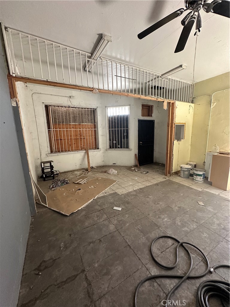 214 E Base Line Street Property Photo 11