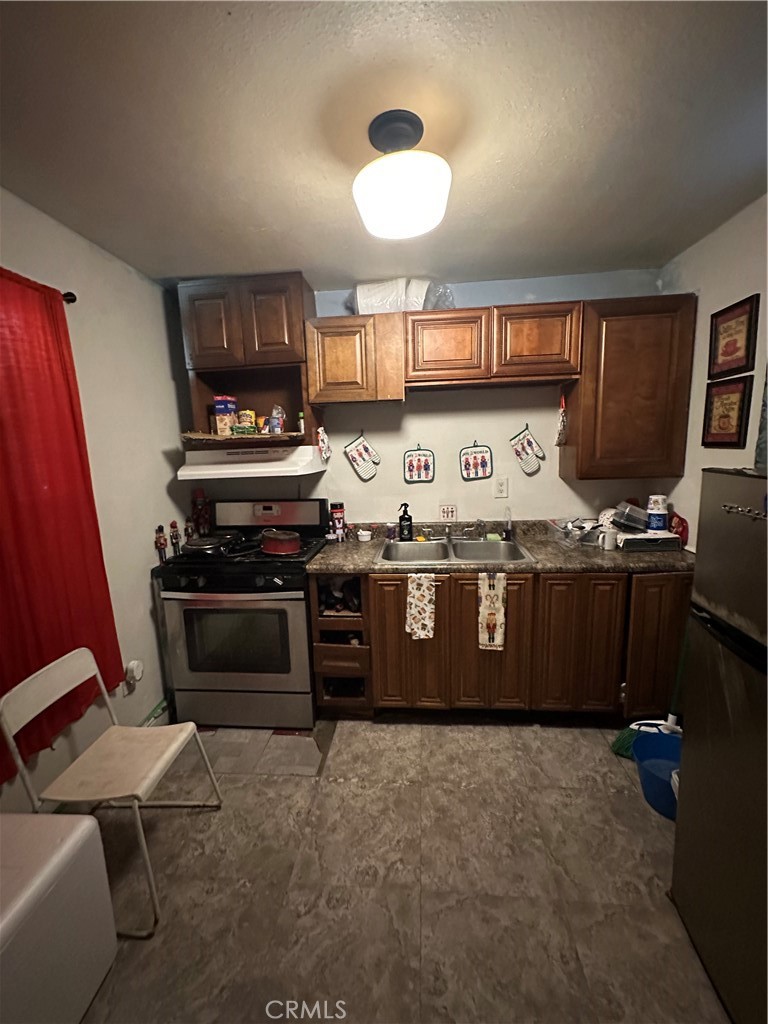 214 E Base Line Street Property Photo 34