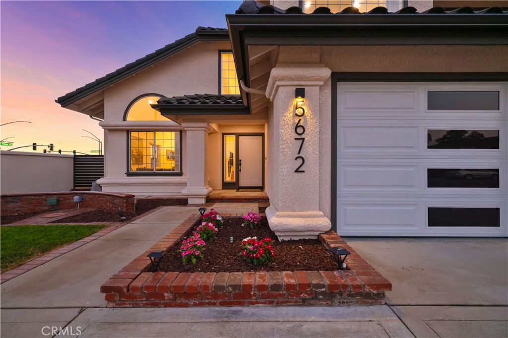 5672 San Marino Way Property Photo 4