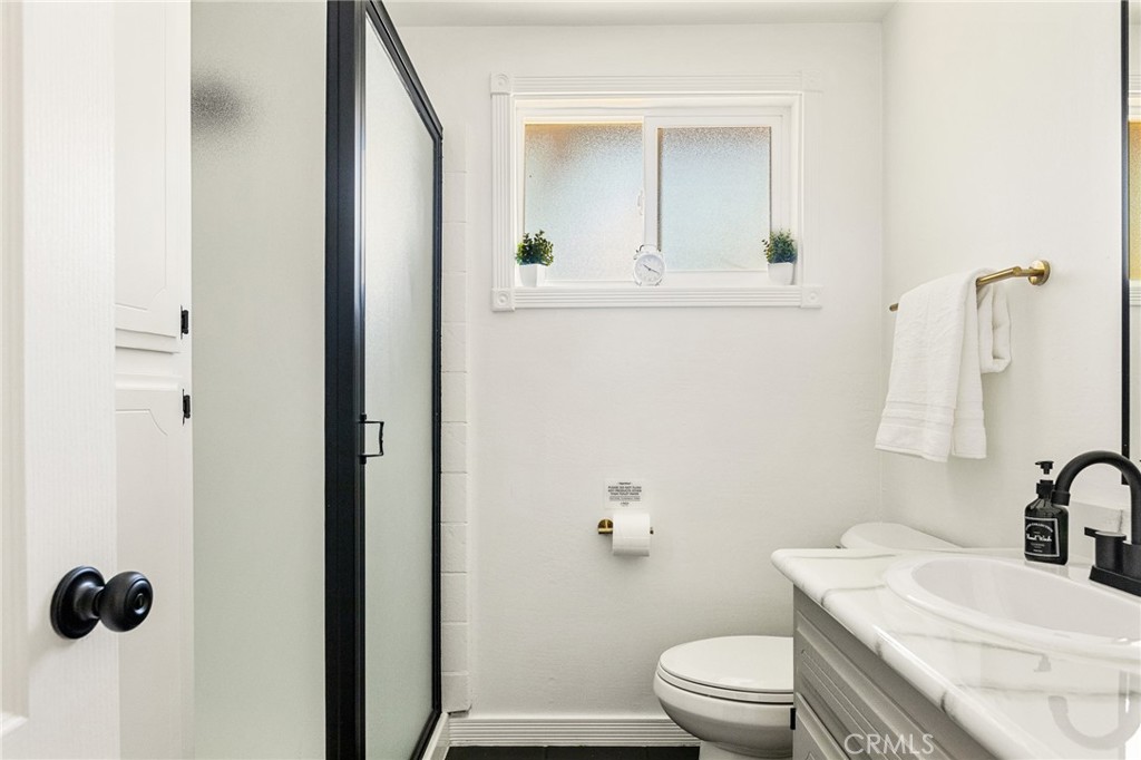 1296 Calgary Drive Property Photo 25