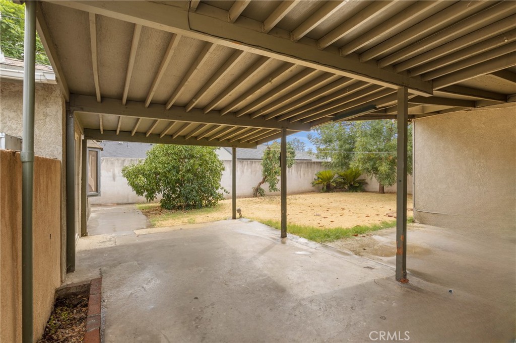 25573 18th Street Property Photo 3