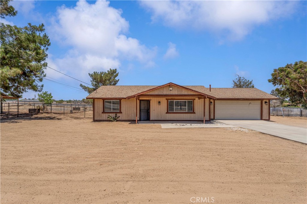 18396 Live Oak Street Property Photo 1