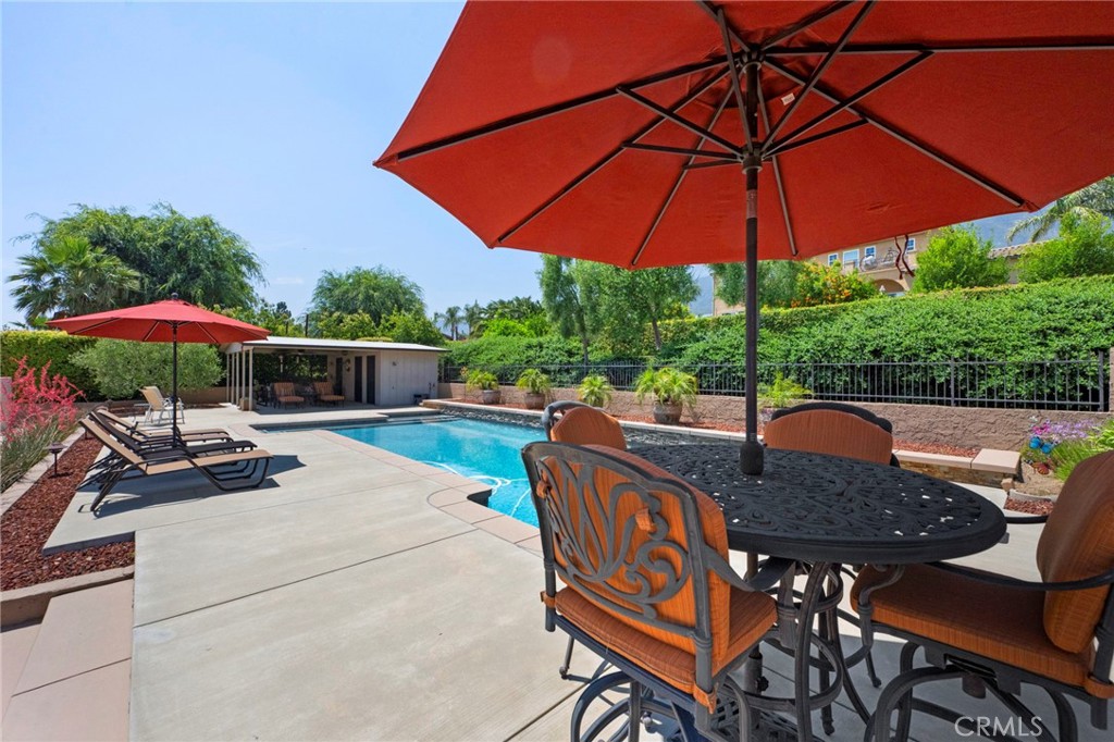 9430 Valley View Street Property Photo 34