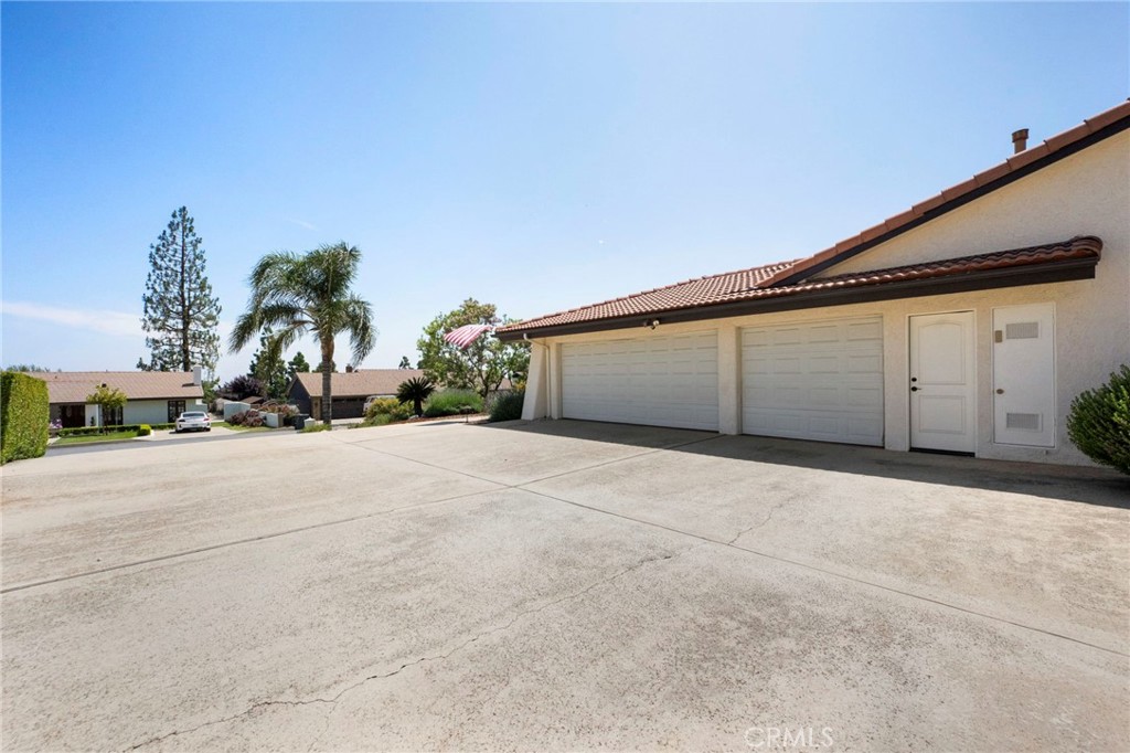 9430 Valley View Street Property Photo 45