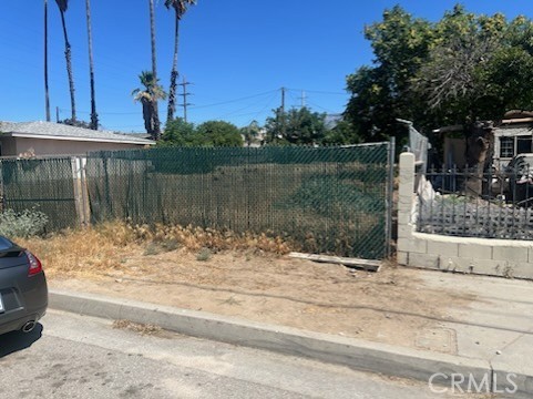 433 E Livingston Property Photo 2