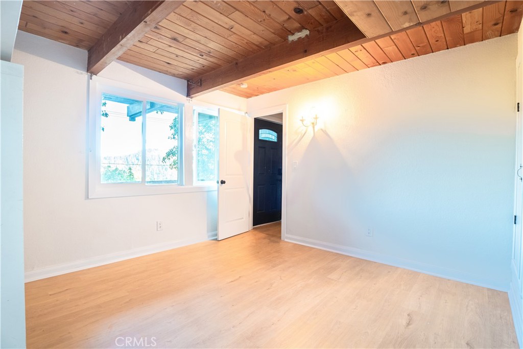 31954 Pine Cone Drive Property Photo 6