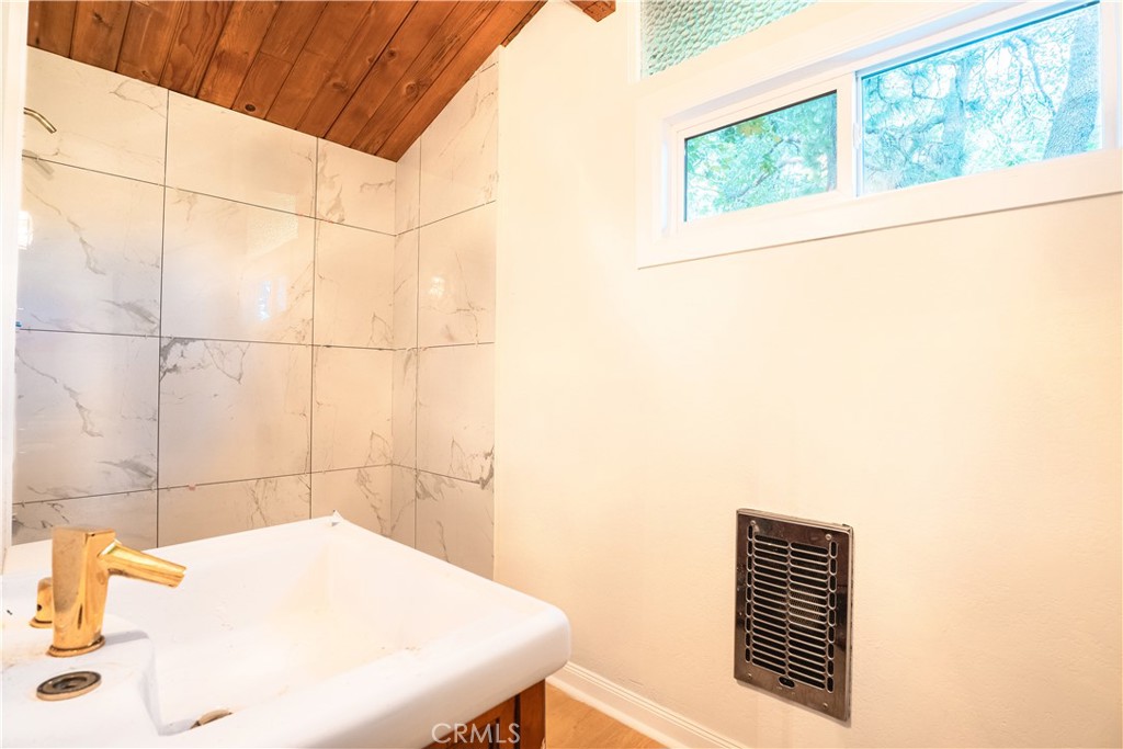 31954 Pine Cone Drive Property Photo 13