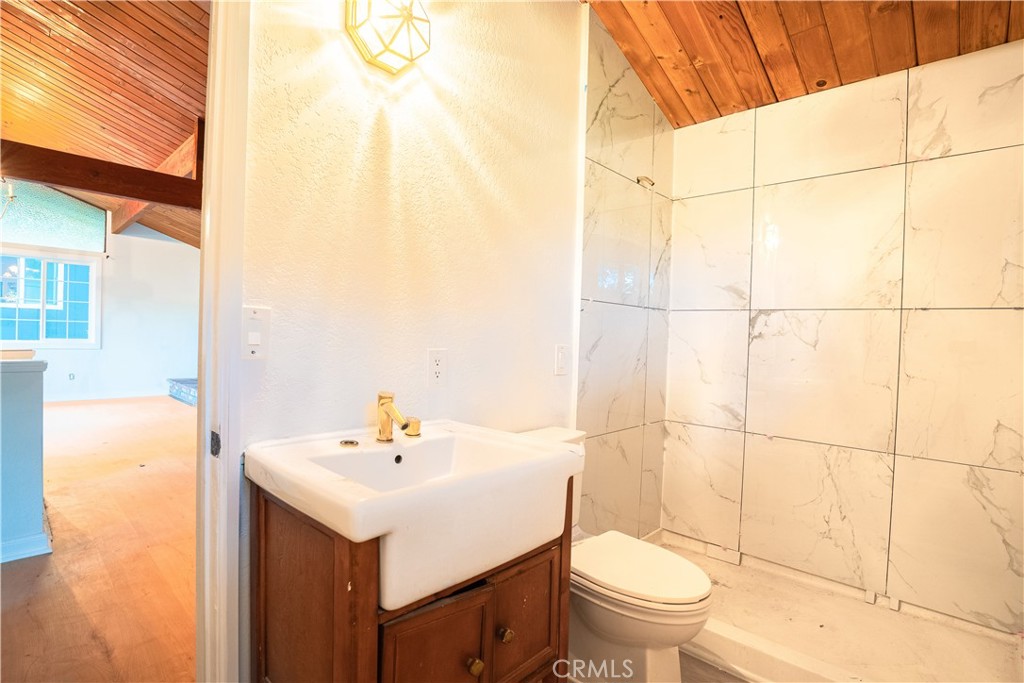 31954 Pine Cone Drive Property Photo 14