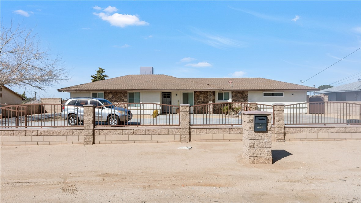 18498 Plumas Street Property Photo 1