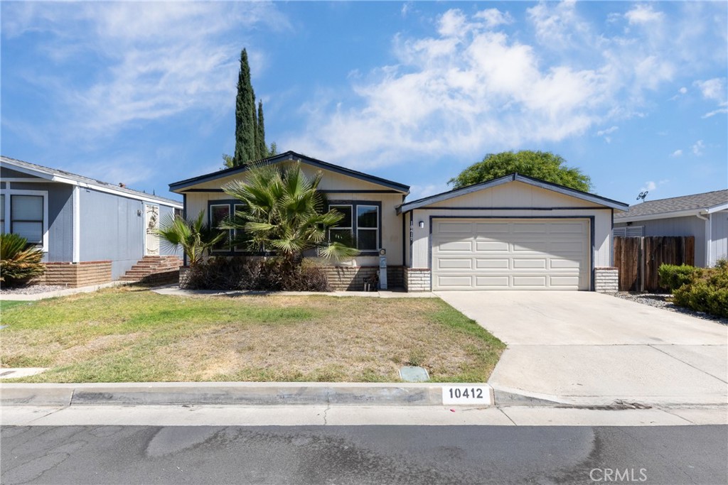 10412 Comstock Road Property Photo 1