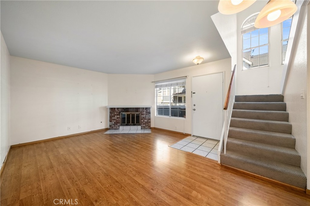 12277 Foster Road Property Photo 6