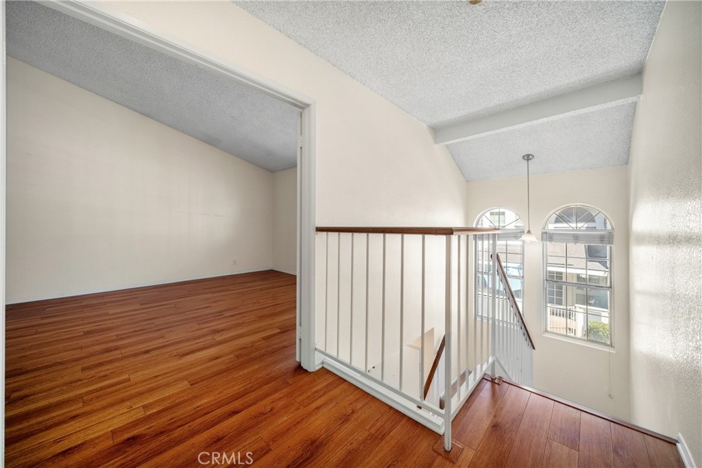 12277 Foster Road Property Photo 14