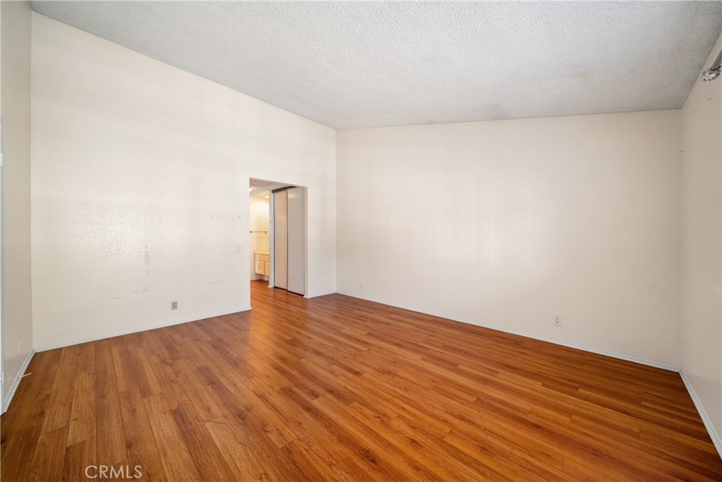 12277 Foster Road Property Photo 27