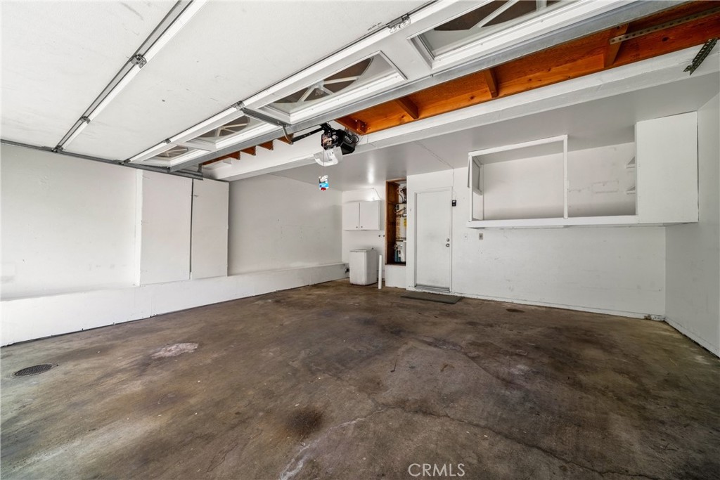 12277 Foster Road Property Photo 30