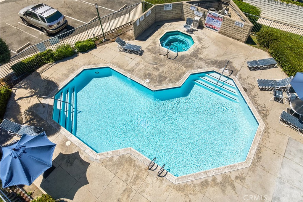 12277 Foster Road Property Photo 34