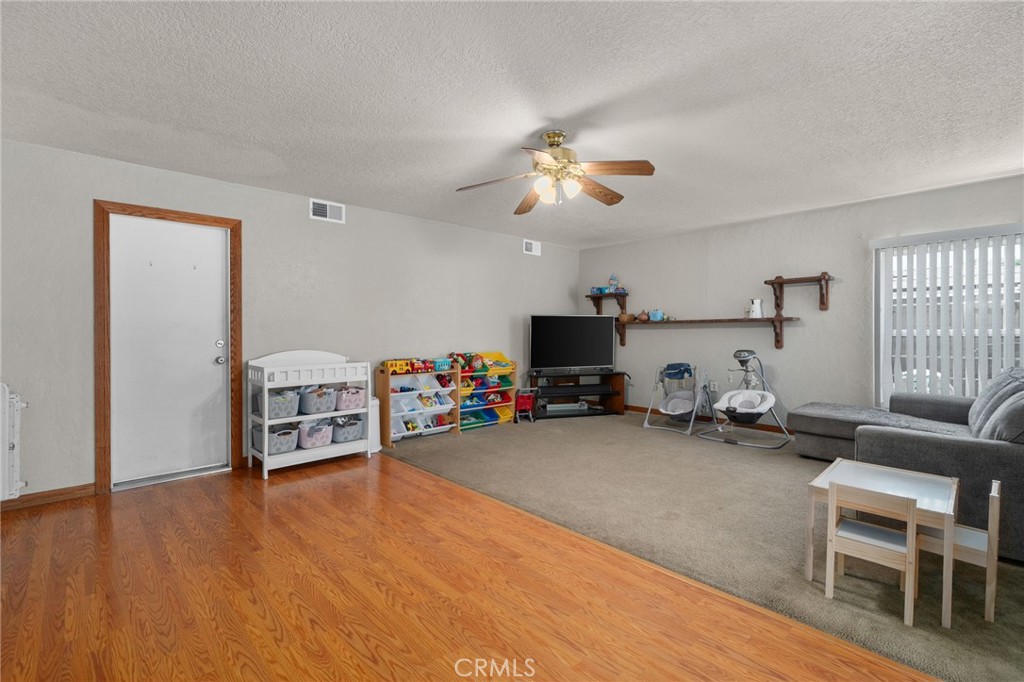 7420 London Avenue Property Photo 19